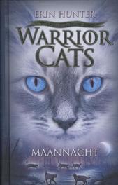 WARRIOR CATS SERIE II 2: MAANNACHT. WARRIOR CATS, Hunter, Erin, Hardcover
