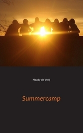 Summercamp. Vreij, Maudy de, Paperback