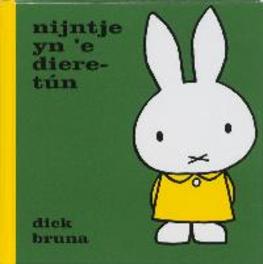 Nijntje yn 'e dieretun. Dick Bruna, Paperback
